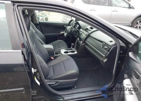 2012 Toyota Camry Se z USA, uszkodzony, nr VIN 4T1BF1FKXCU073083